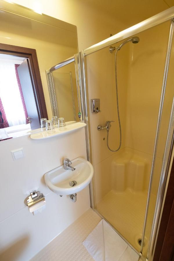 Merite Hotels Hamburg Altona Gmbh Екстериор снимка